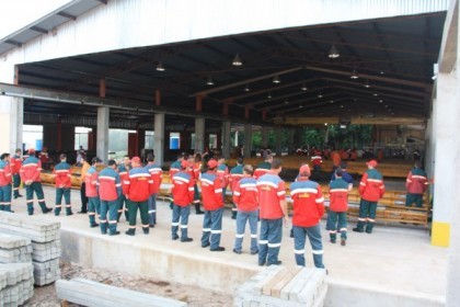 Comemorando 50 anos Creluz inaugura Fábrica de Artefatos