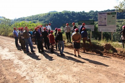 Conselheiros da Creluz visitam obras