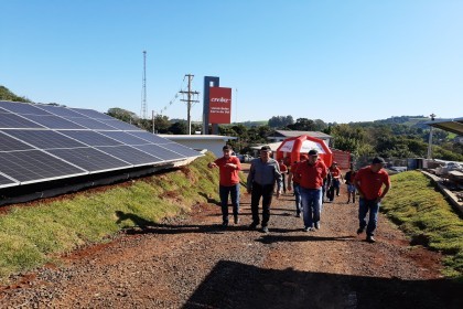 Conselhos da Creluz visitam a usina Cerro do Sol em Cerro Grande