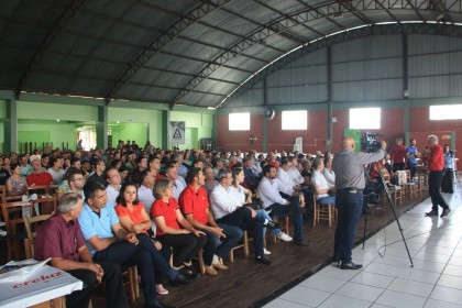 Creluz entrega rede que abastecerá indústria em Frederico Westphalen