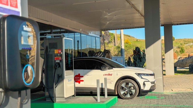 Creluz fortalece a mobilidade elétrica e coloca em operação o eletroposto estratégico em Fontoura Xavier