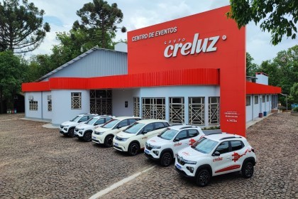 Creluz implanta plano de mobilidade com aquisição de seis veículos elétricos