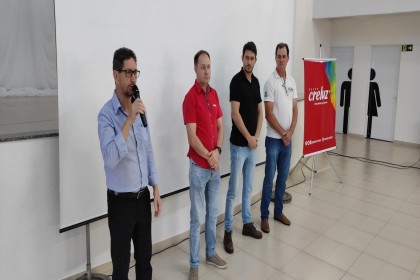 Creluz promove evento alusivo ao dia da árvore em Rodeio Bonito