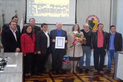 Creluz recebe homenagem em Iraí