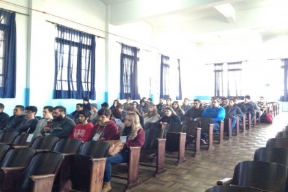 Engenheiro da Creluz palestra em Cachoeira do Sul na UFSM