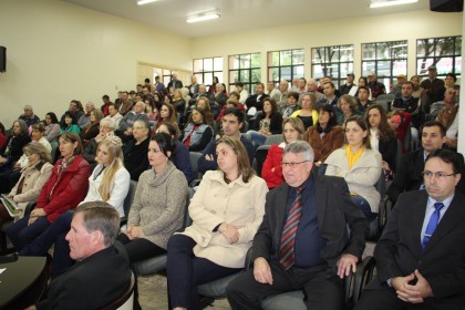 Presidente da Creluz recebe homenagem em Libertao Salzano