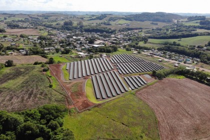 Usina Cerro do Sol entra em operação comercial