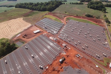 Usina Cerro do Sol está em fase final de construção em Cerro Grande